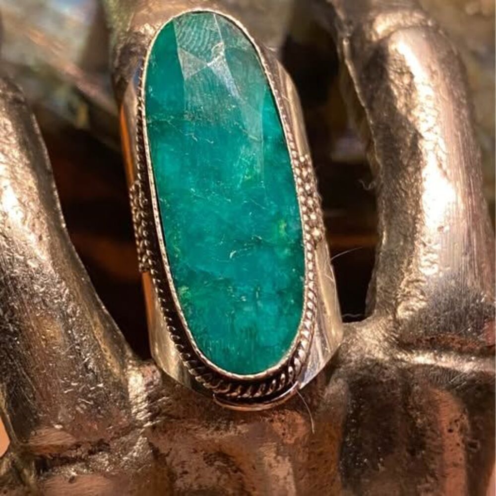 Bohemian Sterling 925 Natural Emerald Statement Ring - Size 7